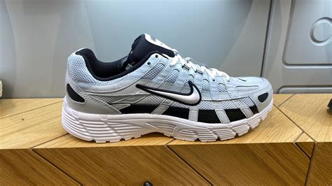 nike p6000 black and white.